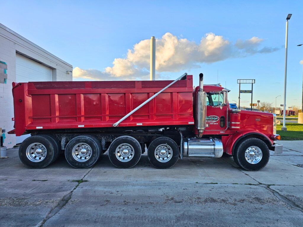 Dump Trucks, Milwaukee